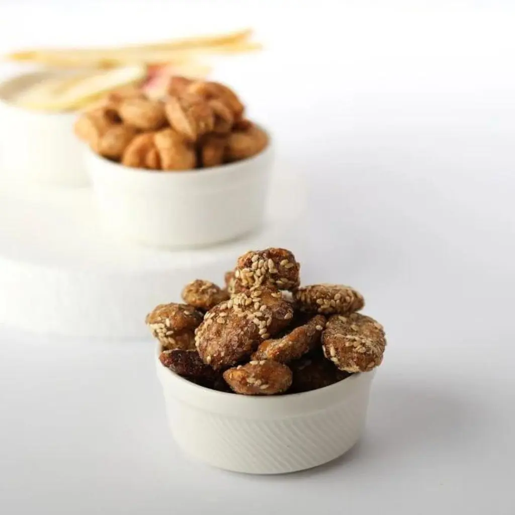 بيكان كراميل بالسمسم - 250 ج